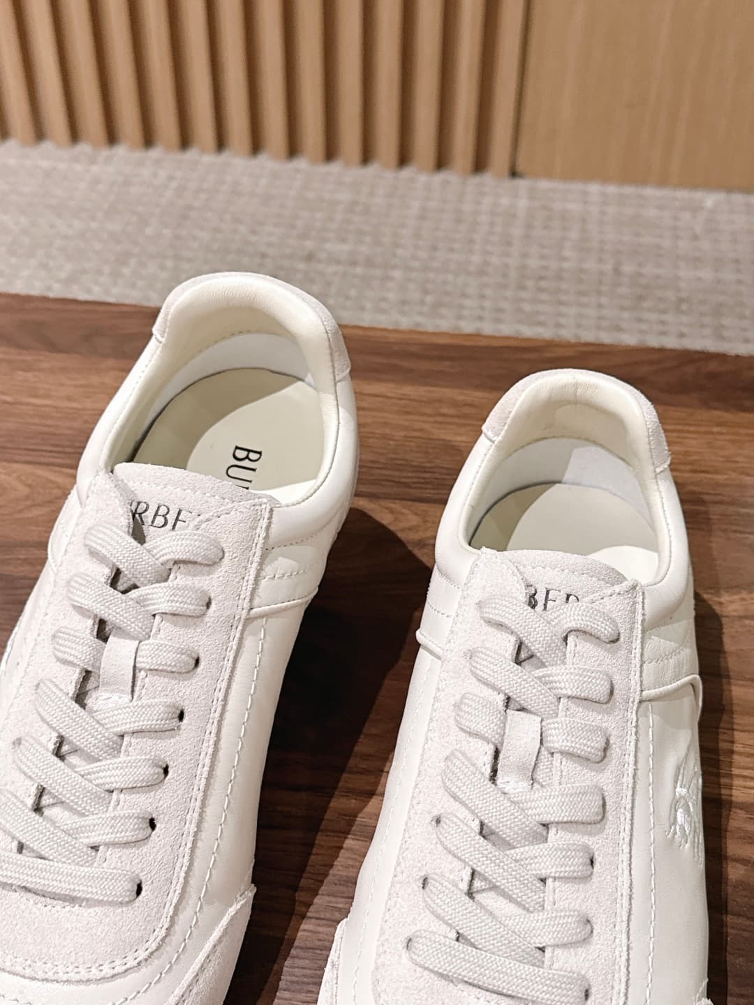 D3166 【Wangzhou Product】Burberry’s popular vintage/retro men’s Derby shoes are now available. These are Burberry’s signature products, and these shoes truly strike a perfect balance between “brand identity” and “daily practicality”. — image 8