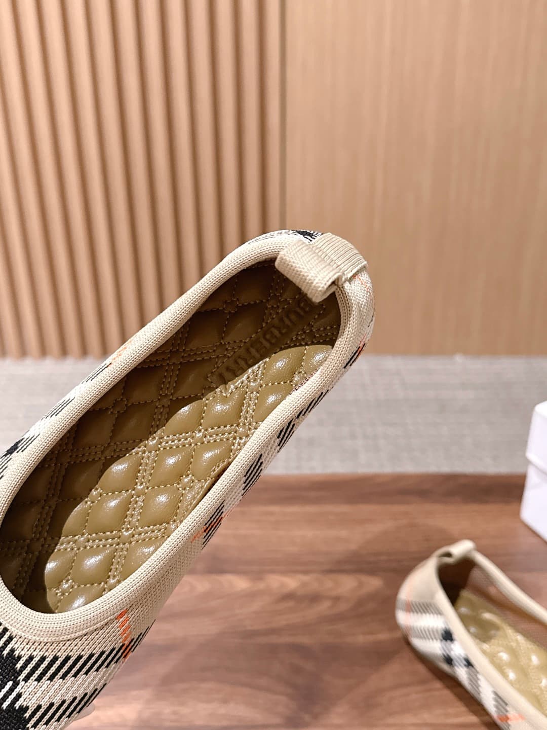 D3134 [Wangshan Product] BURBERRY Water Slide Collection – Ballroom Shoes for Ballet — image 8