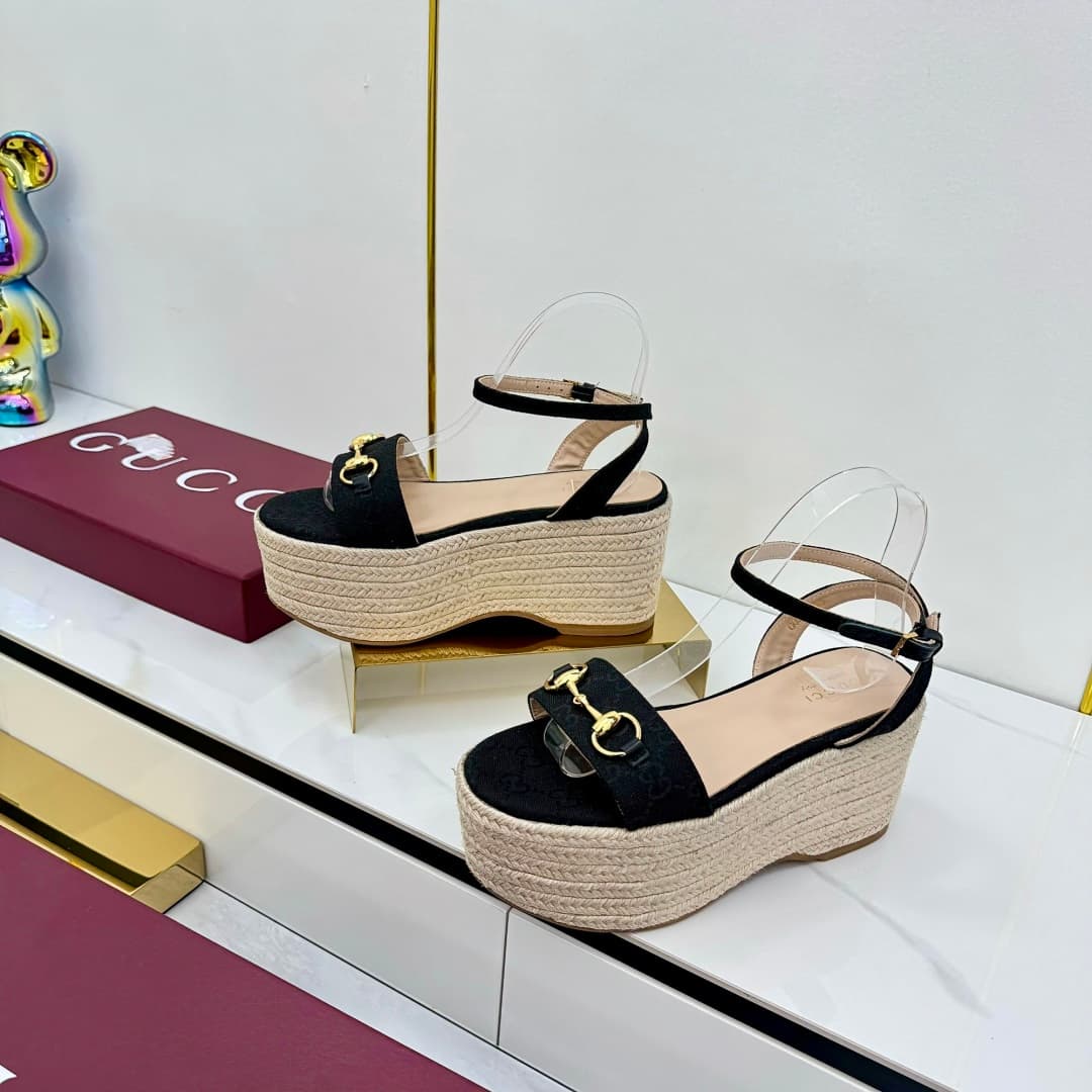 D6970 🌞 💰 Latest popular women’s buckle-style flat sandals with mid-height soles, waterproof, and cool — image 5