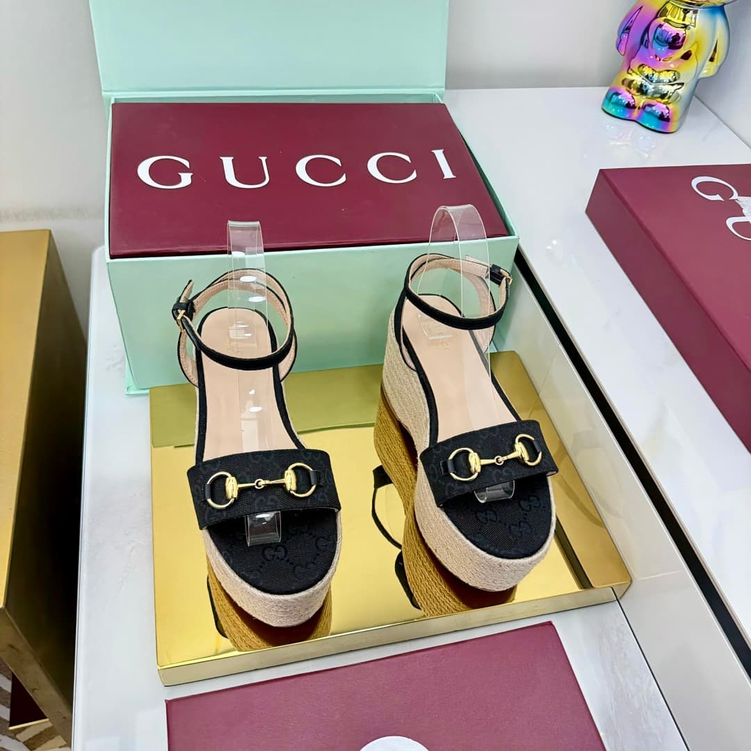 D6970 🌞 💰 Latest popular women’s buckle-style flat sandals with mid-height soles, waterproof, and cool — image 6