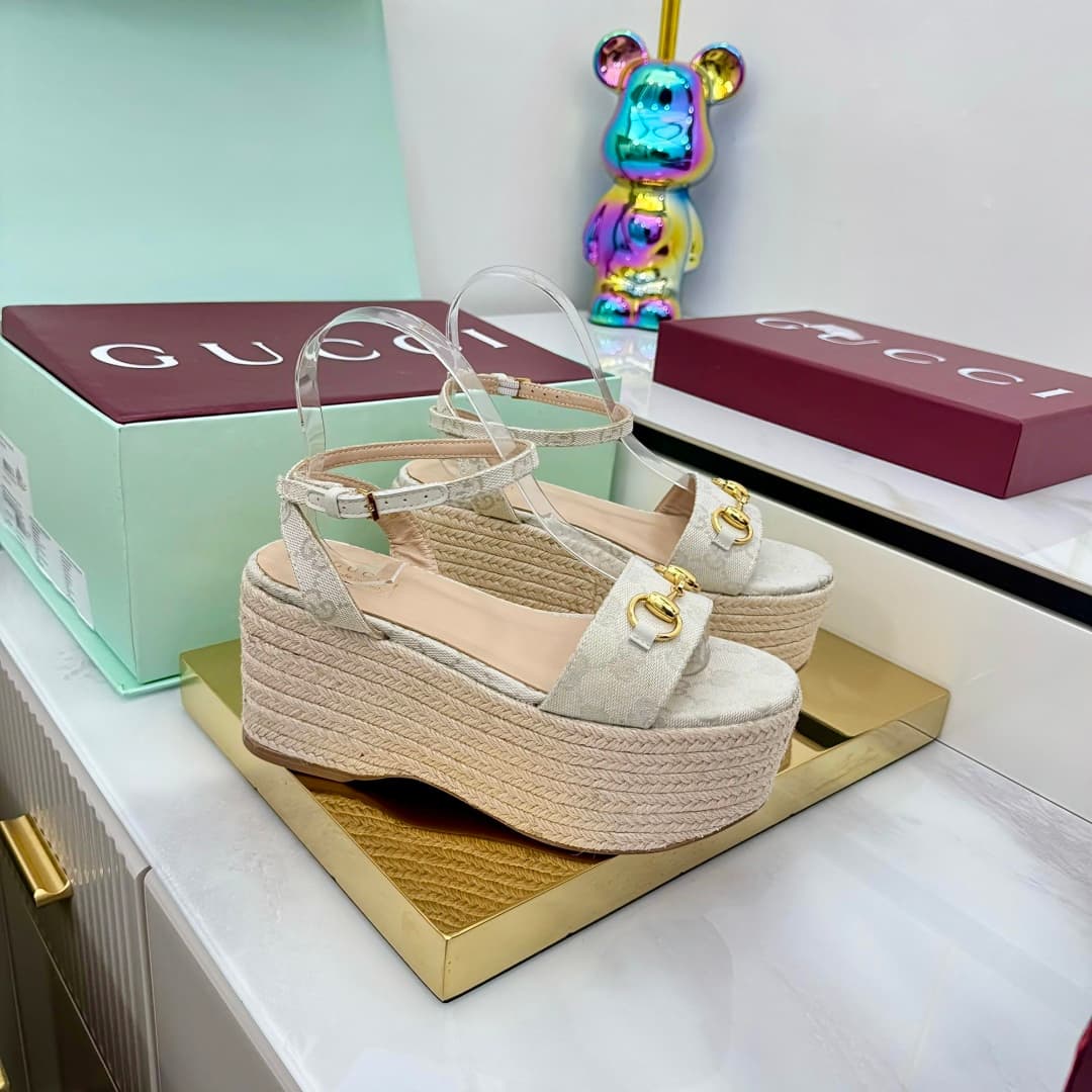 D6967 🌞 💰 Latest popular women’s flat sandals with buckle straps, medium heel, waterproof, and cool. — image 6