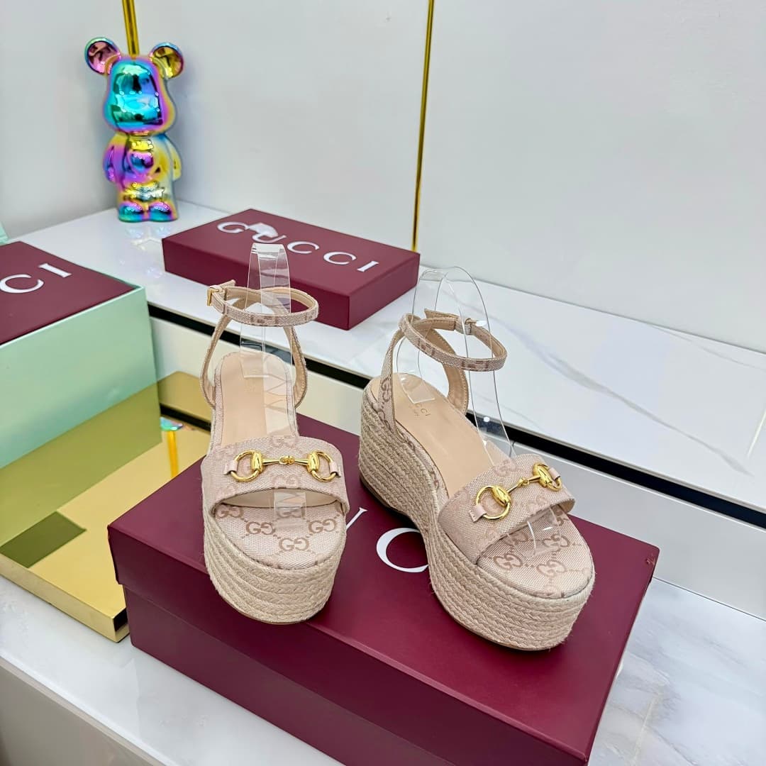 D6966 🌞 💰 Latest popular women’s flat sandals with buckle straps, medium heel, waterproof and cool — image 2