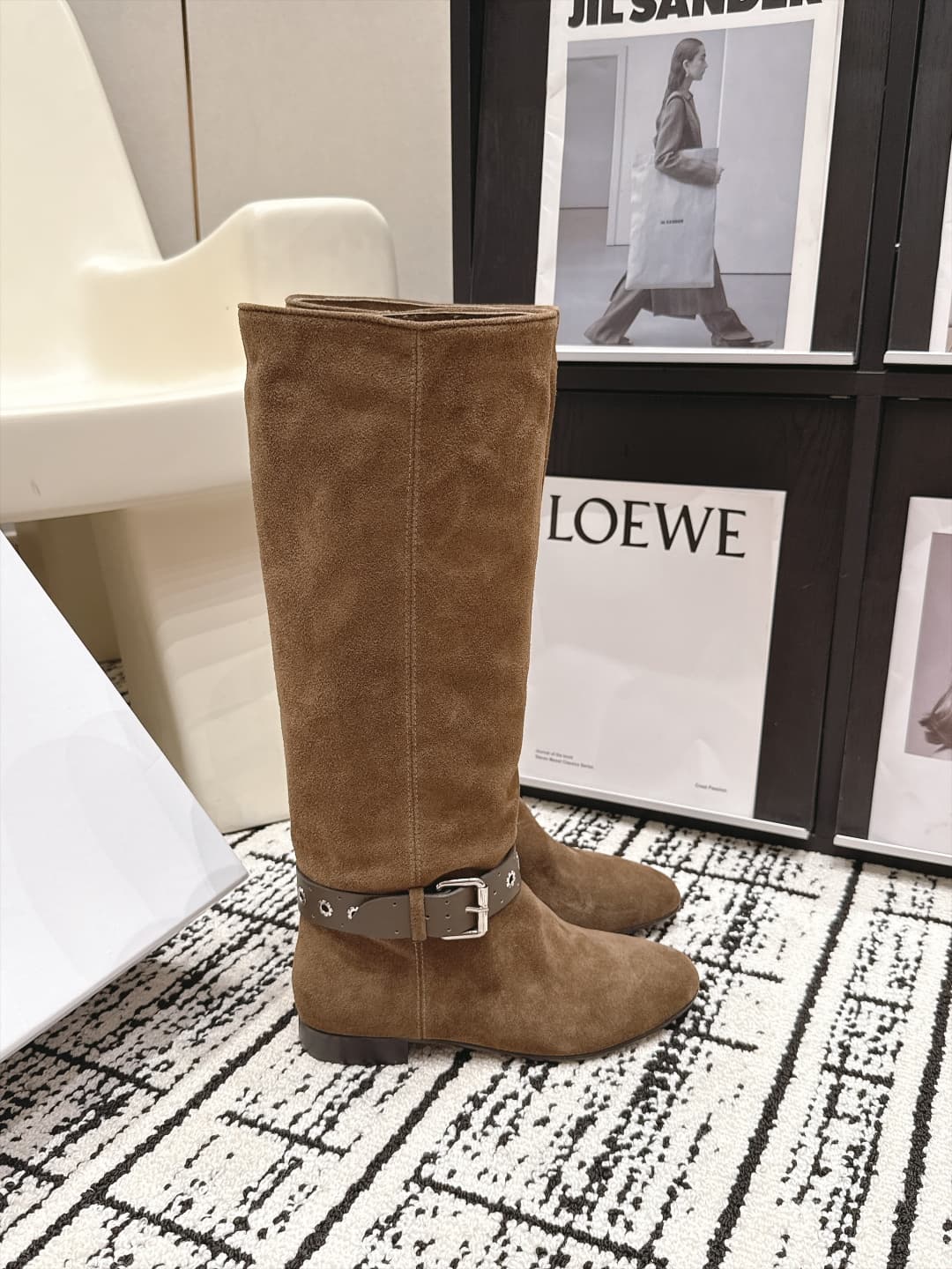 D8880 Customs purchasing level — image 2
