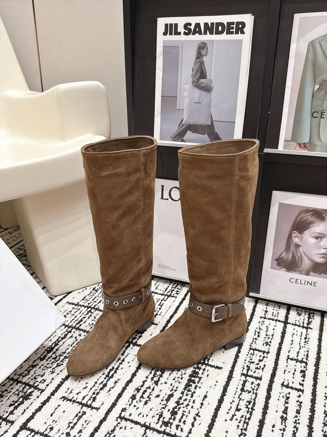 D8880 Customs purchasing level — image 3