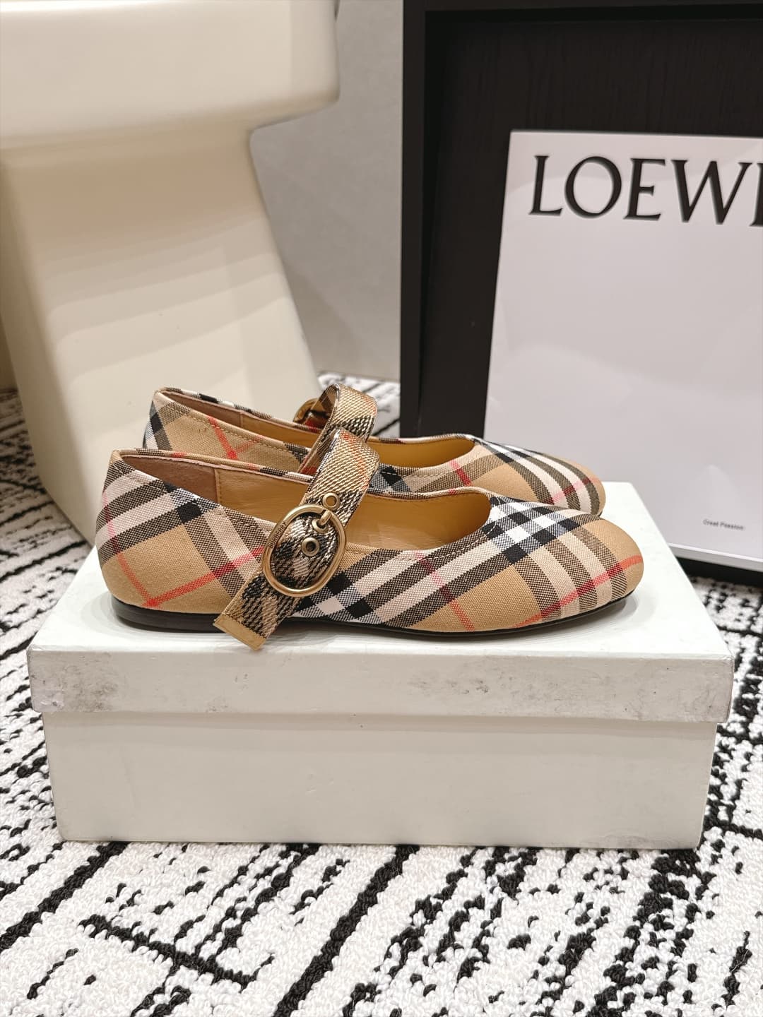 D3142 Level of proxy shopping — image 2