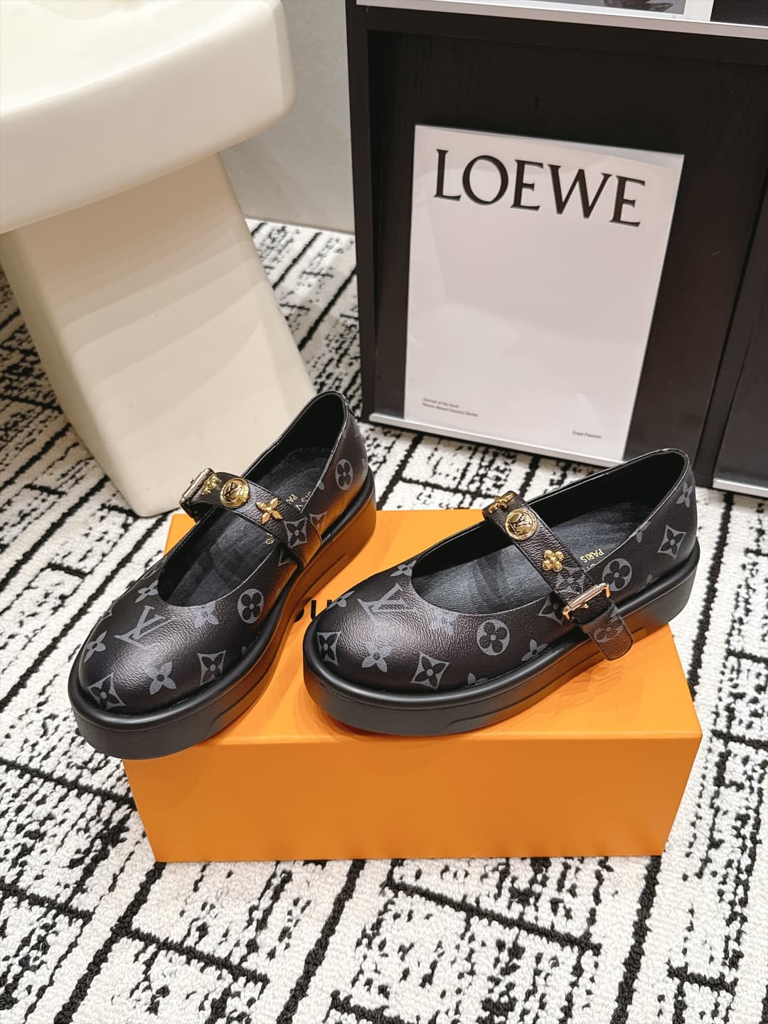 D8958 Level of proxy purchasing — image 3