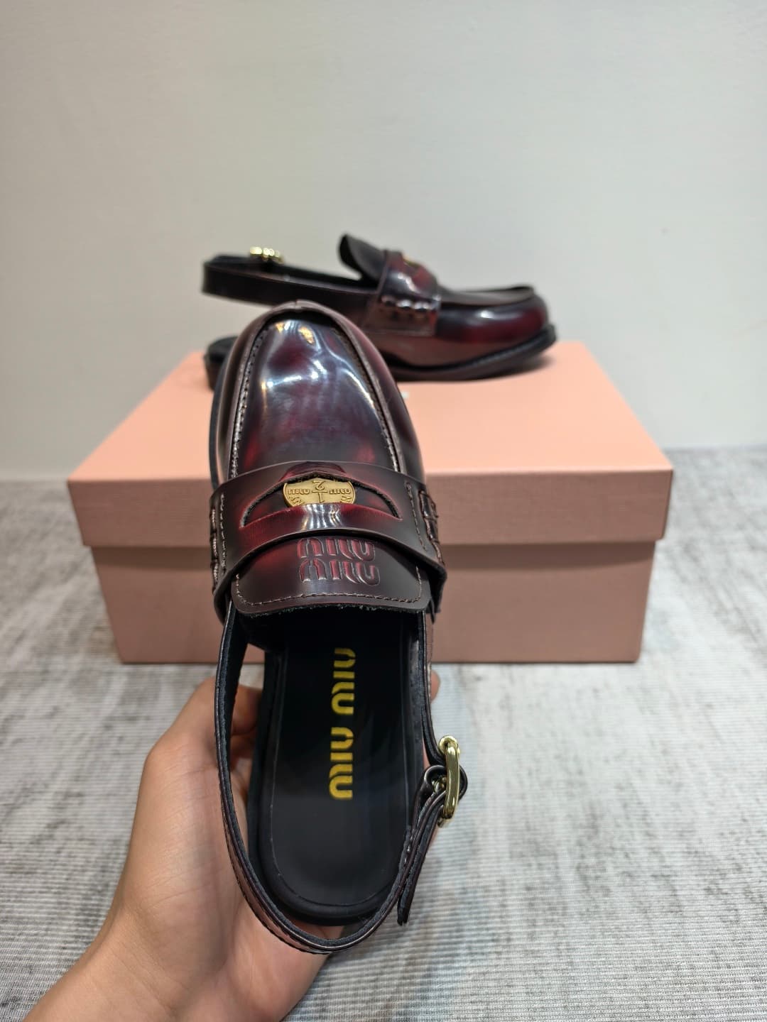 D10649 MIUMIU 2026 new vintage/retro shoes. The upper is made of high-quality calfskin/leather; some models feature aged waxed leather, giving a vintage look. There are also different versions with glossy polished leather, wine-red colored leather, and da — image 2