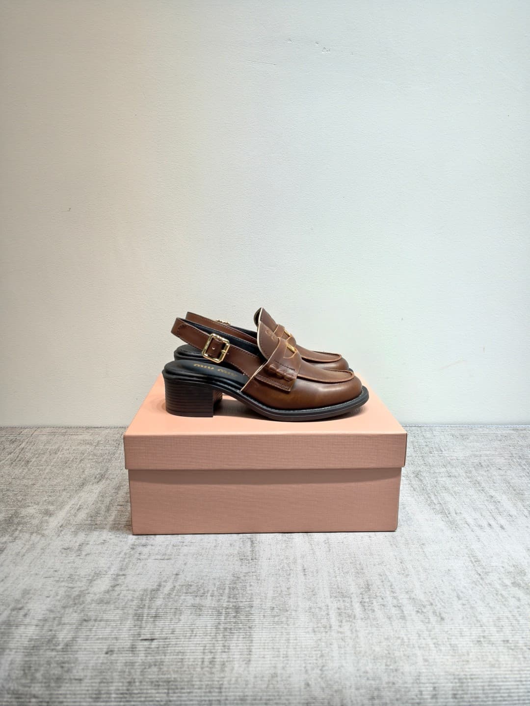 D10646 MIUMIU 2026 New Vintage/Retro Loafers – Upper: Main material is high-quality calfskin/leather; some models feature aged waxed leather for a vintage look. There are also different versions including glossy polished leather, wine-red colored leather, — image 5