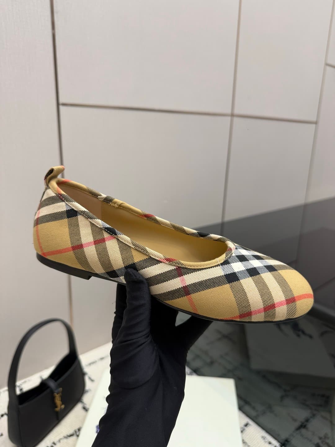 D3158 Burberry / Burberry 26WF New Product — image 7