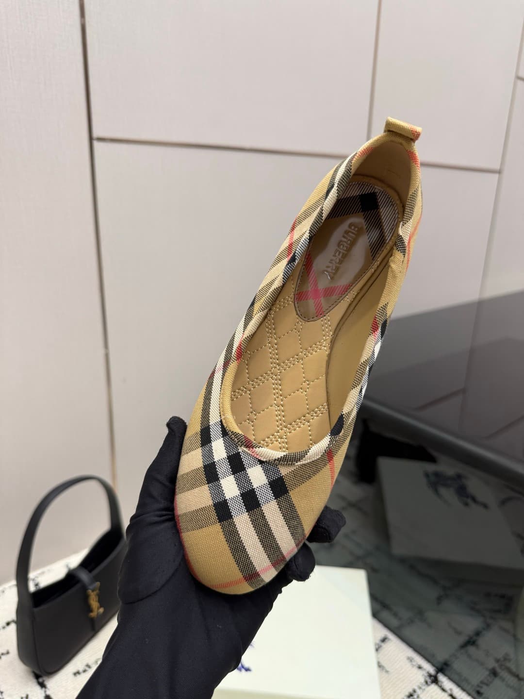 D3158 Burberry / Burberry 26WF New Product — image 8