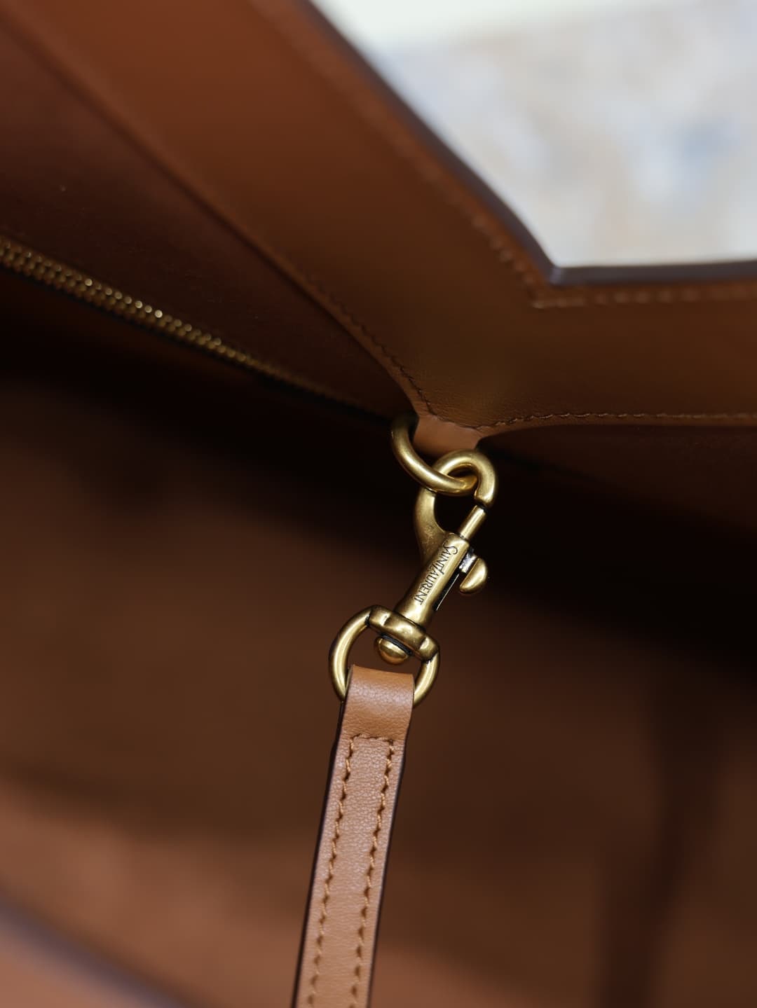 C8526 Earthy yellow cowhide paired with cotton and linen· — image 7