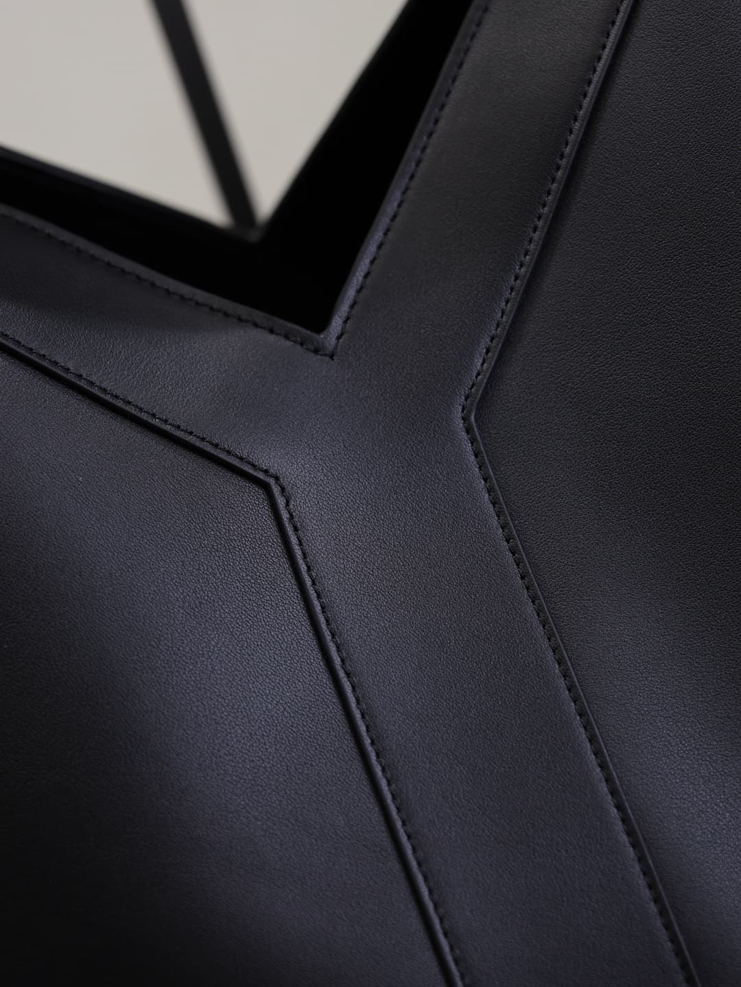 C8529 Black· — image 6
