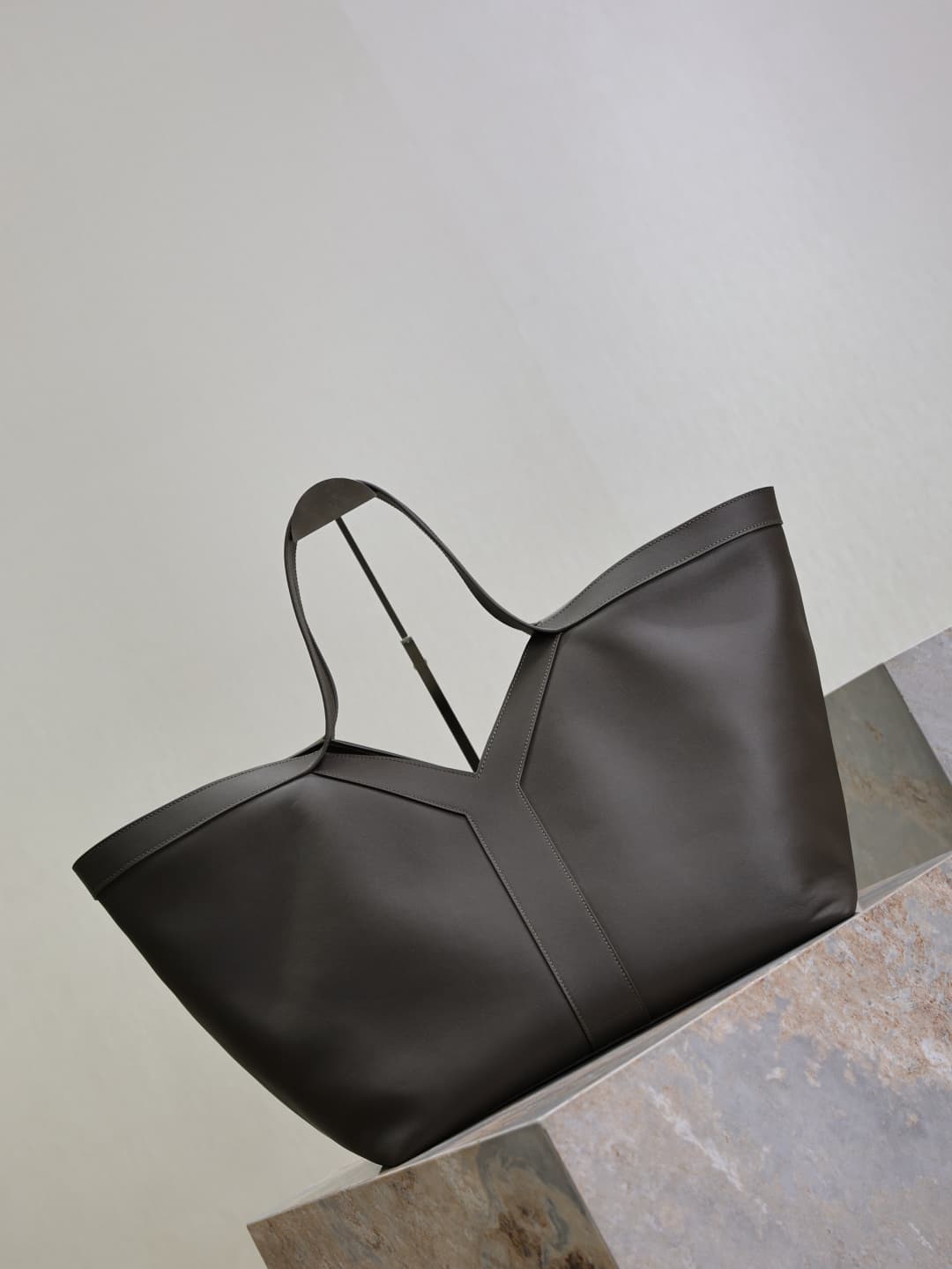 C8530 Green· — image 2