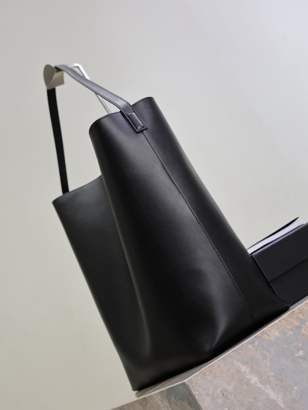 C8620 Black· — image 3