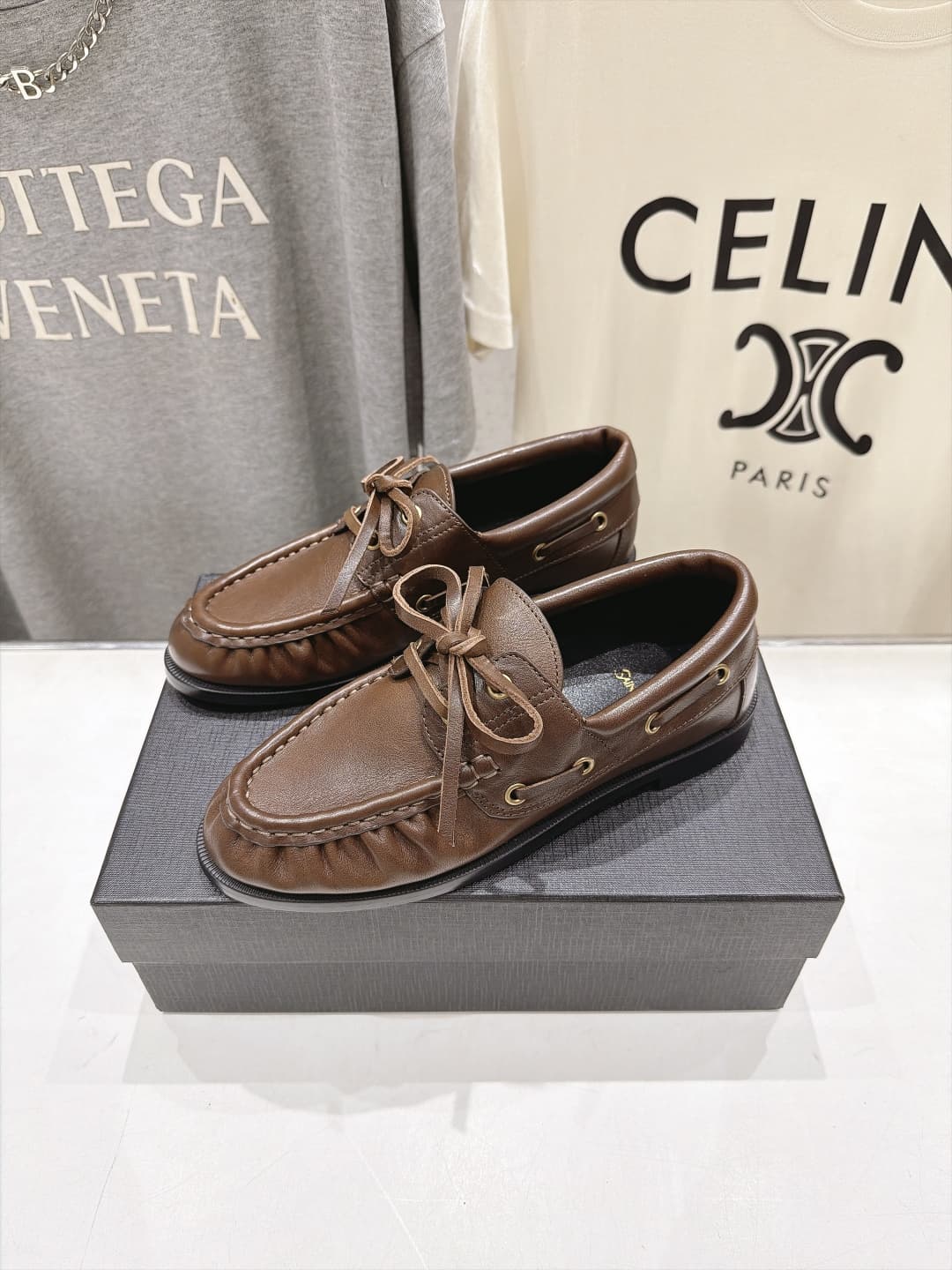 D12264 High-version products produced on the factory floor; men’s size + 20 — image 4