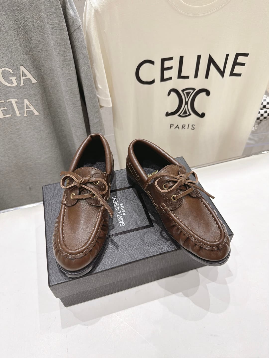 D12264 High-version products produced on the factory floor; men’s size + 20 — image 2