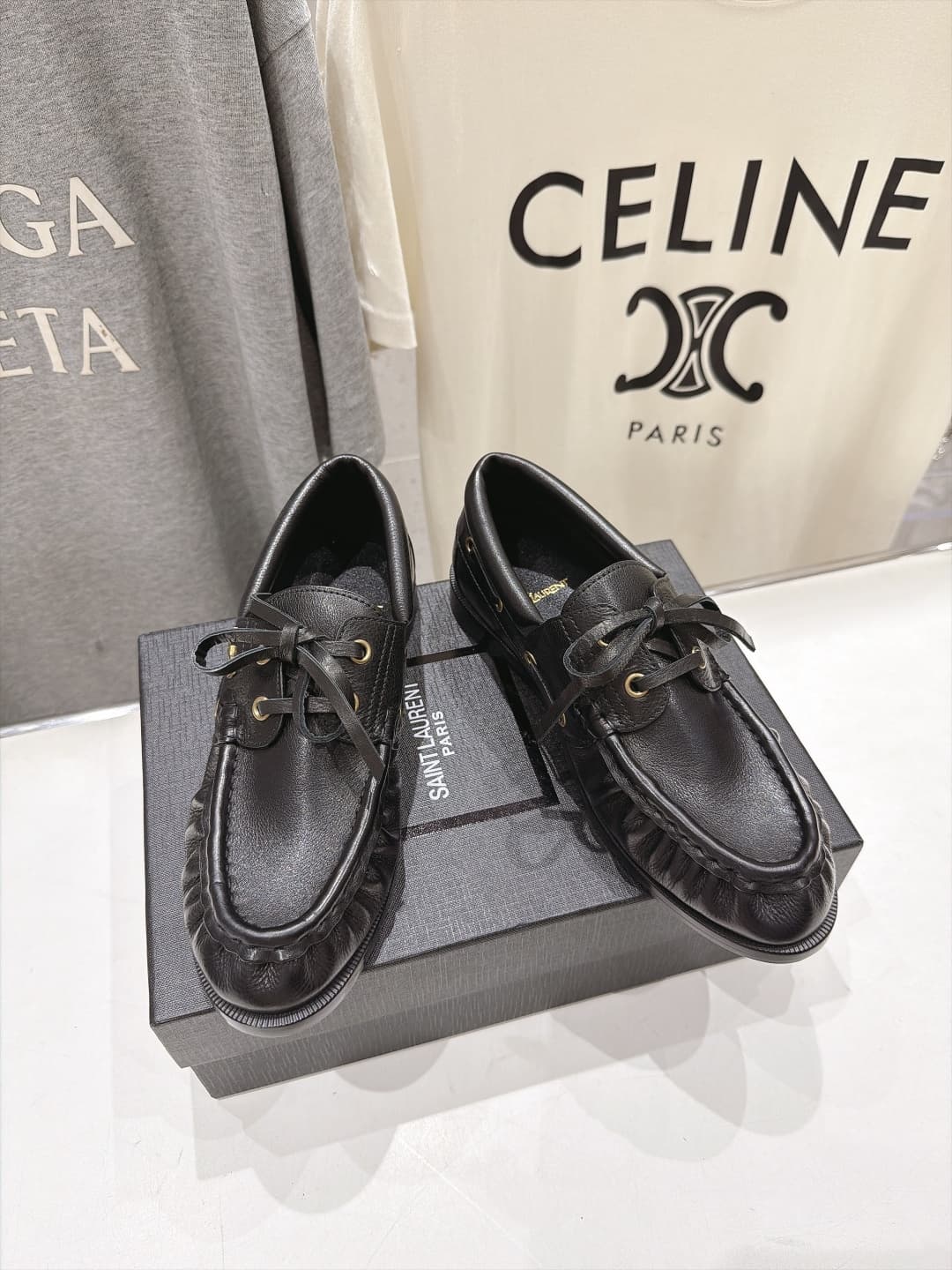 D12261 High-version models produced on the factory floor; men’s size + 20 — image 2