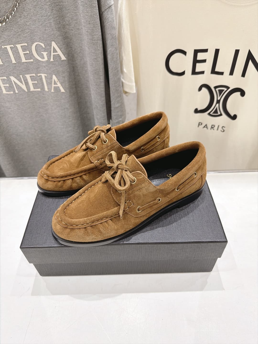 D12260 High-version products produced on the factory floor; men’s size + 20 — image 4