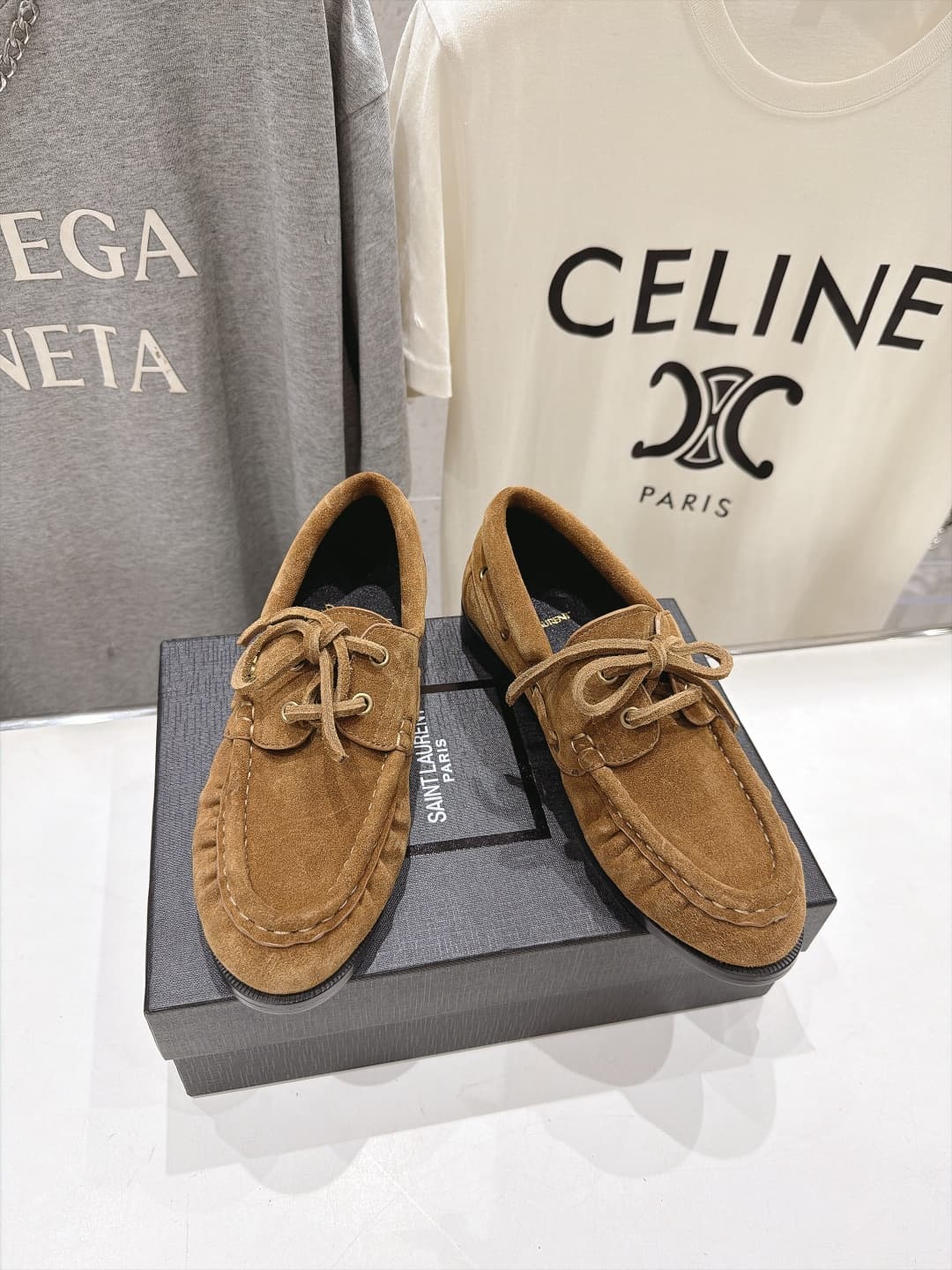 D12260 High-version products produced on the factory floor; men’s size + 20 — image 2