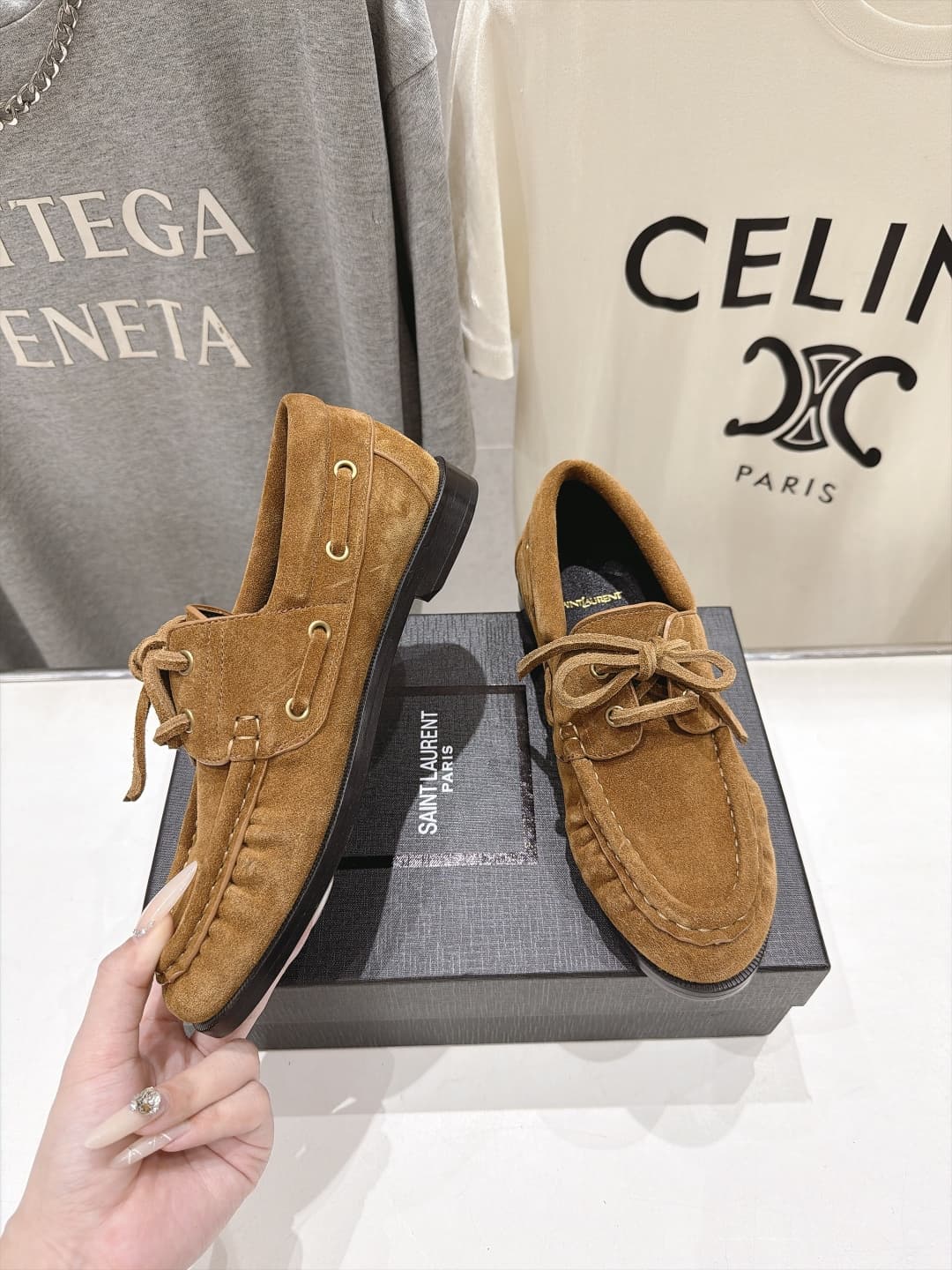 D12260 High-version products produced on the factory floor; men’s size + 20 — image 3
