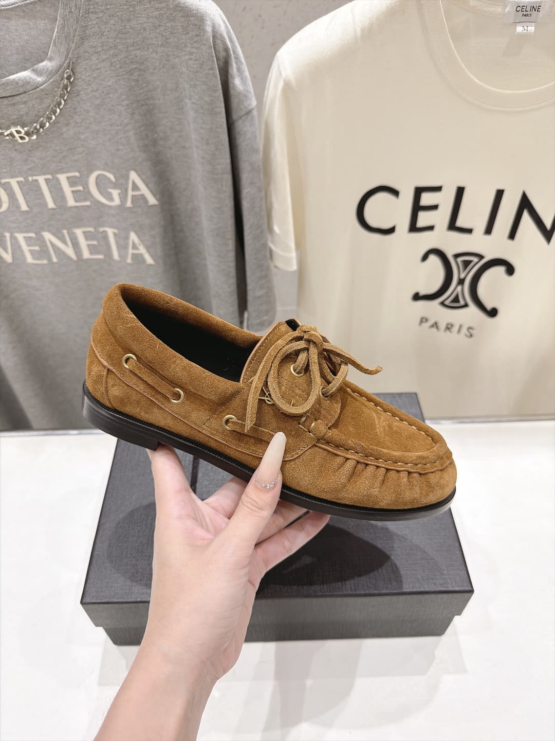 D12260 High-version products produced on the factory floor; men’s size + 20 — image 5