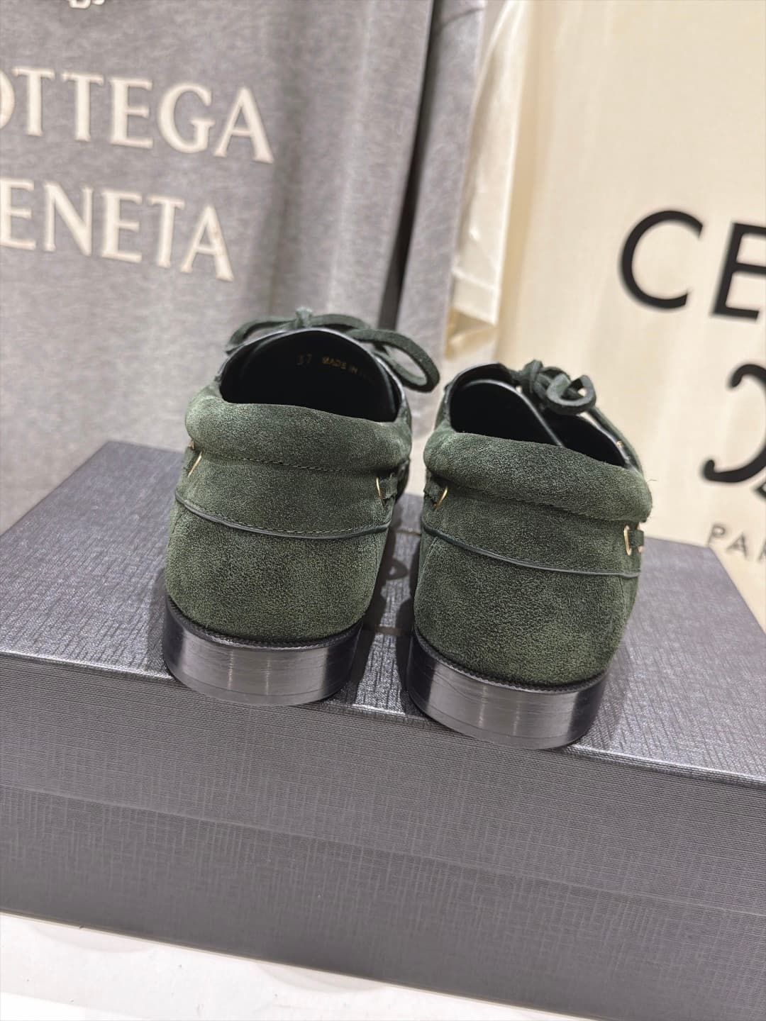D12258 High-version products produced on the factory floor; men’s size + 20 — image 8