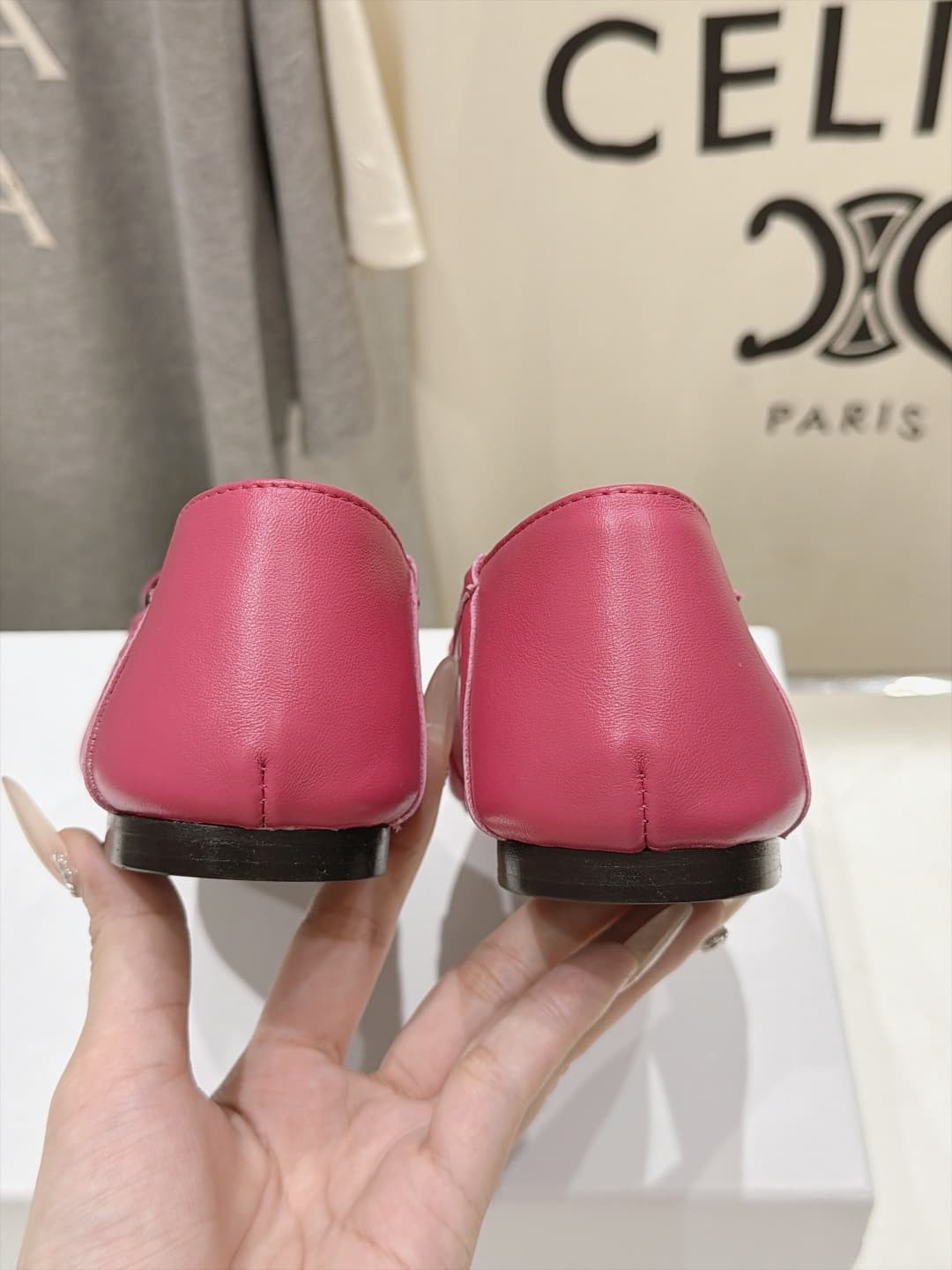D12301 High-version products are produced. — image 8