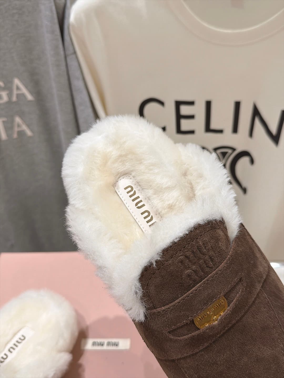 D10544 High-version products are manufactured. — image 7
