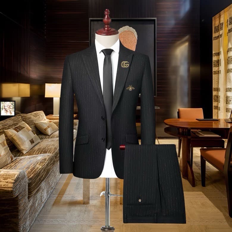 C17941 Wool fabric 190 – suitable for wearing. Highly recommended by the store’s sales staff! This is a popular product! 🔥 [GUCCI] Original high-end suit set from the official website. A new model for fashion shows and events. The highest quality version  — image 1