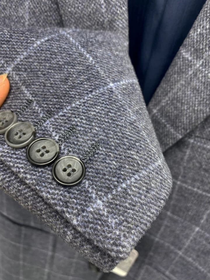 C17929 High-end product 100% wool fabric 【Prada PRADA】100% wool fabric. New autumn/winter suits made of comfortable wool fabric! A stylish casual/one-piece suit that exudes elegance. This high-quality wool fabric is both attractive in appearance and excel — image 5