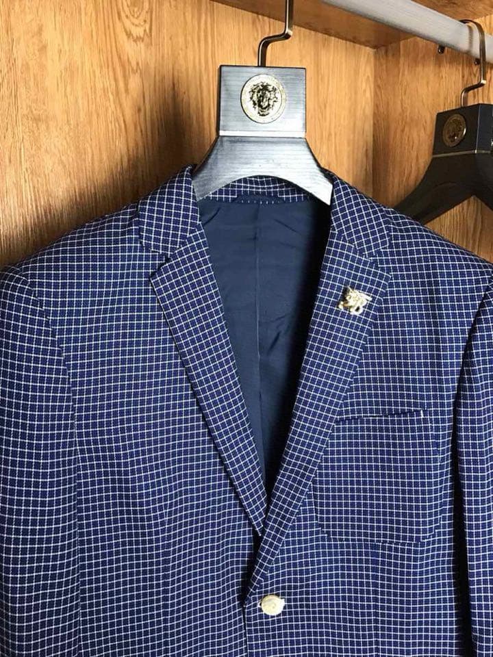 C17913 Highly recommended by the store! The top-selling item 🔥 【BURBERRY】 New-style suit tops – featuring the most representative fashion designs of the year. Made from imported fabrics, with excellent quality. [Rose] Don’t miss out! Highly practical and  — image 2