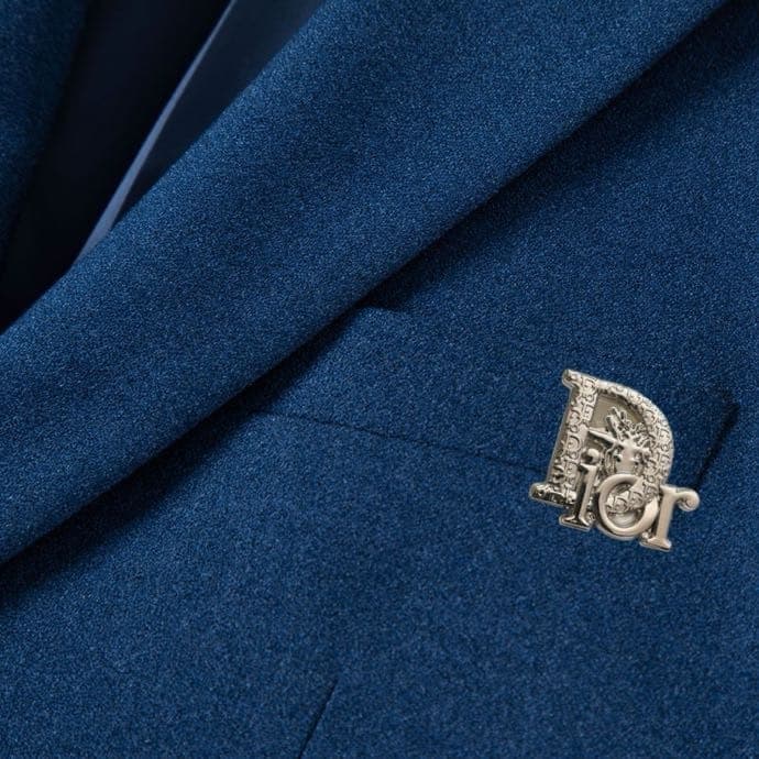 C17904 Highly recommended by the store! The main product to be promoted! 🔥 [Dior] High-end suit sets, identical to those on the official website. A pair of suits, new models for fashion shows. The most advanced version in the market; created by world-clas — image 3