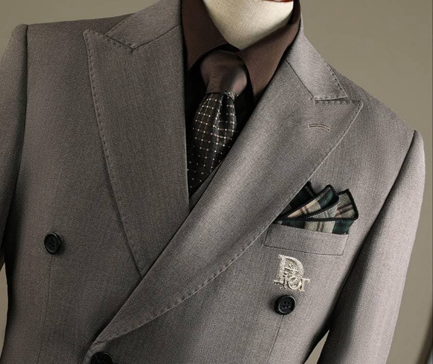 C17882 Ideal for business use! Essential formal attire for business meetings and interviews! Wedding dresses! Recommended by stores! High-demand products! 🔥 [DIOR] High-end suit sets, identical to those on the official website. Three-piece suits, new desi — image 6