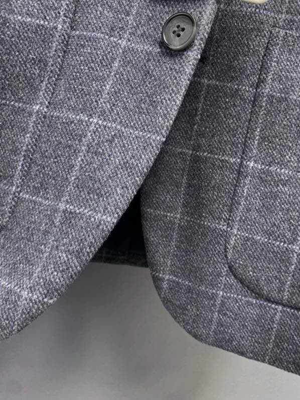 C17826 High-end product 100% wool fabric 【Gucci GUCCI】 100% wool fabric. New autumn/winter suits made of comfortable wool material! These casual or dress shirts are premium fashion items. They feature imported, high-quality wool fabrics that combine aesth — image 7