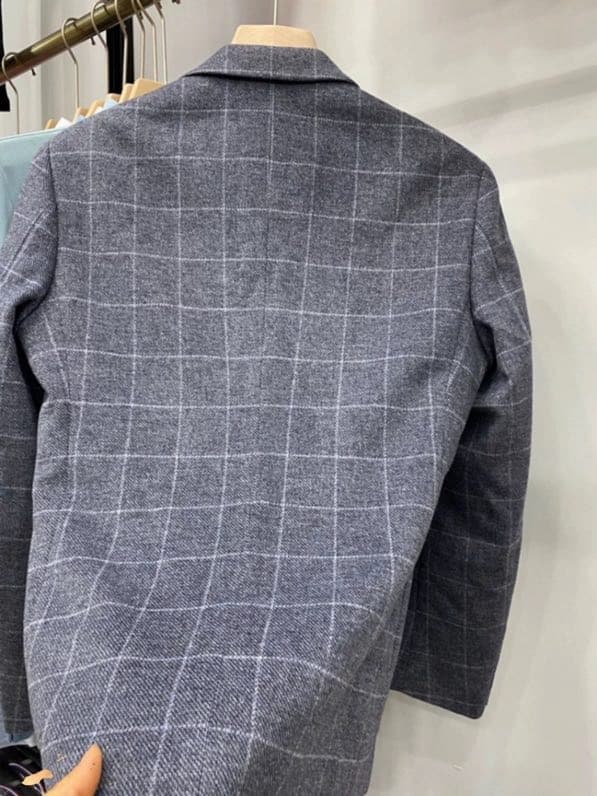 C17826 High-end product 100% wool fabric 【Gucci GUCCI】 100% wool fabric. New autumn/winter suits made of comfortable wool material! These casual or dress shirts are premium fashion items. They feature imported, high-quality wool fabrics that combine aesth — image 2