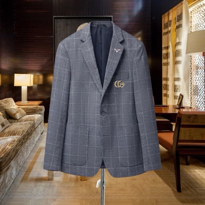 C17826 High-end product 100% wool fabric 【Gucci GUCCI】 100% wool fabric. New autumn/winter suits made of comfortable wool material! These casual or dress shirts are premium fashion items. They feature imported, high-quality wool fabrics that combine aesth — image 1