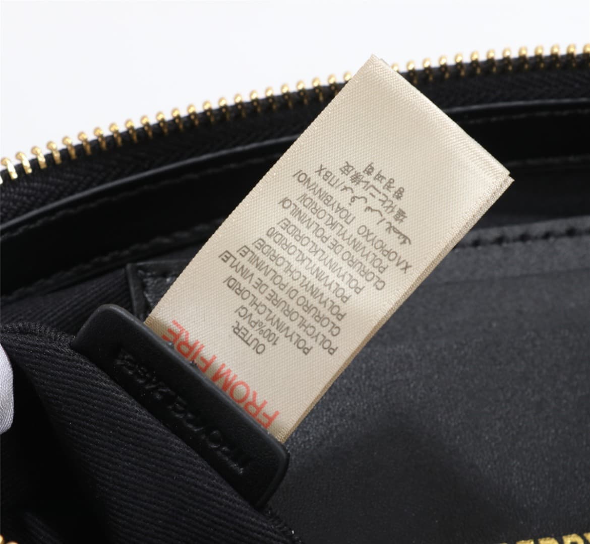 C22 🔥🔥B brand's latest storage bag, 🥰 selected vintage retro check cotton leather material, can be worn on the shoulder or removed from the strap to create a handbag style. 21 x 4 x 12.2 cm, 6801 — image 8