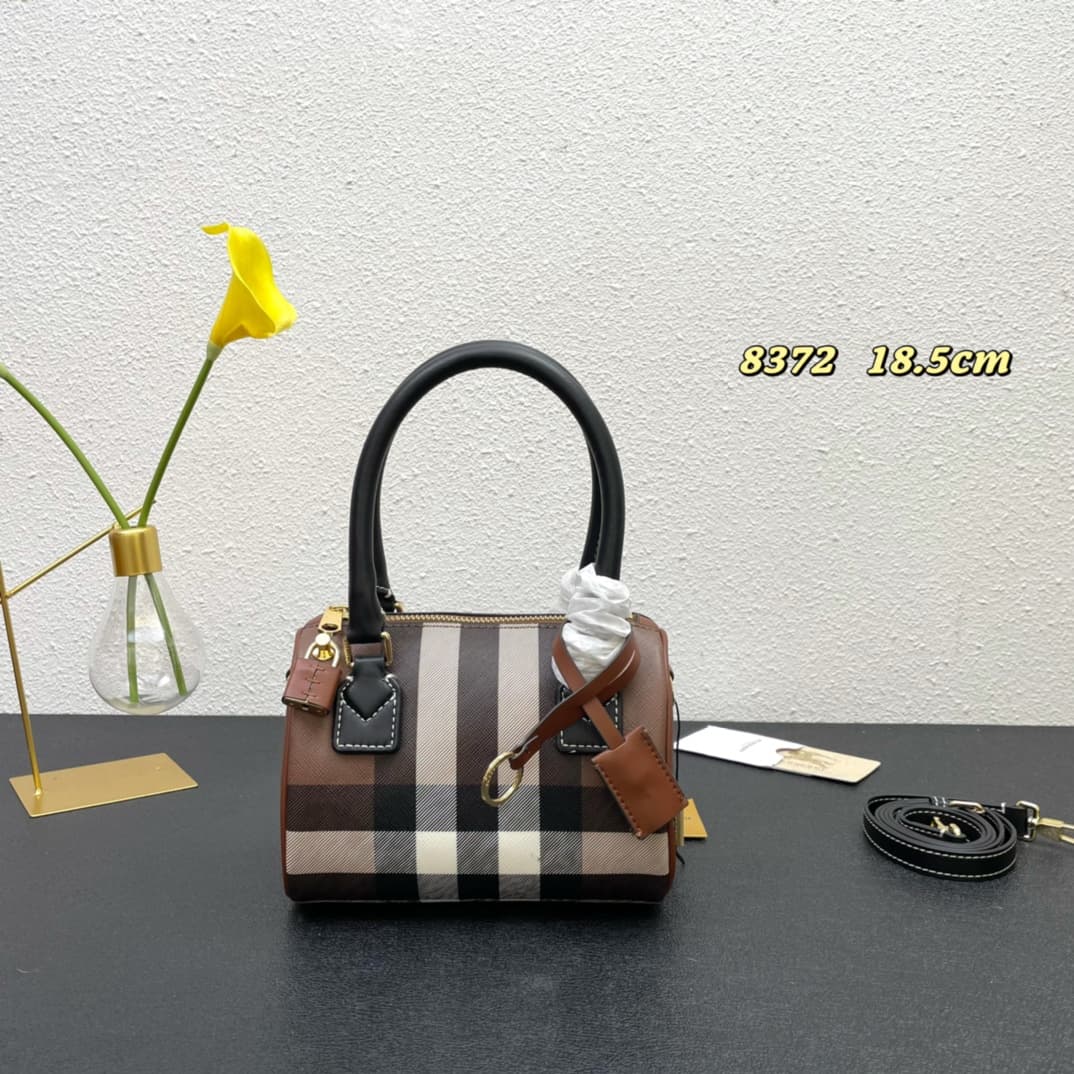 C28 Big 220 Small — image 1