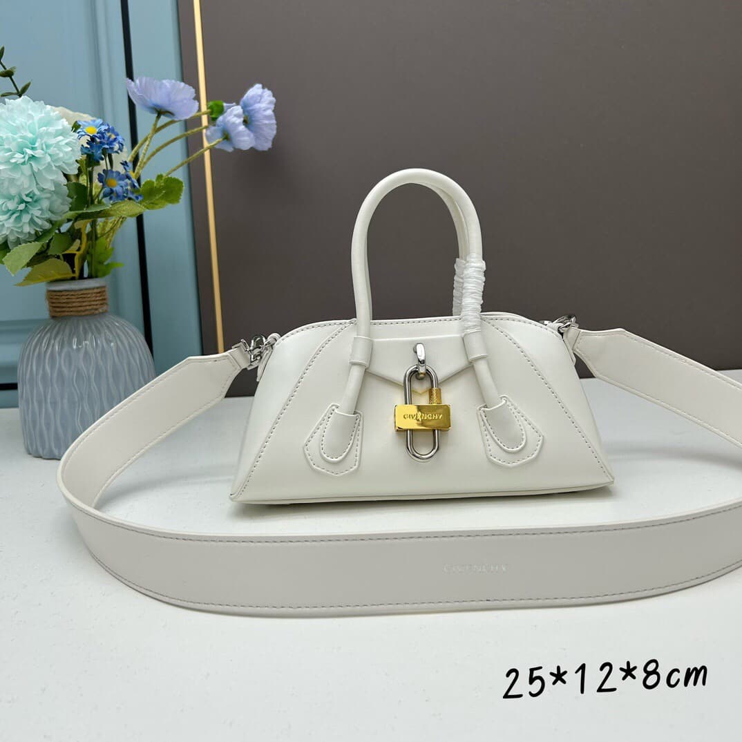 C3218 Gucci New Model SS23 Mini Antigona Stretch Smooth Leather Handbag — image 1