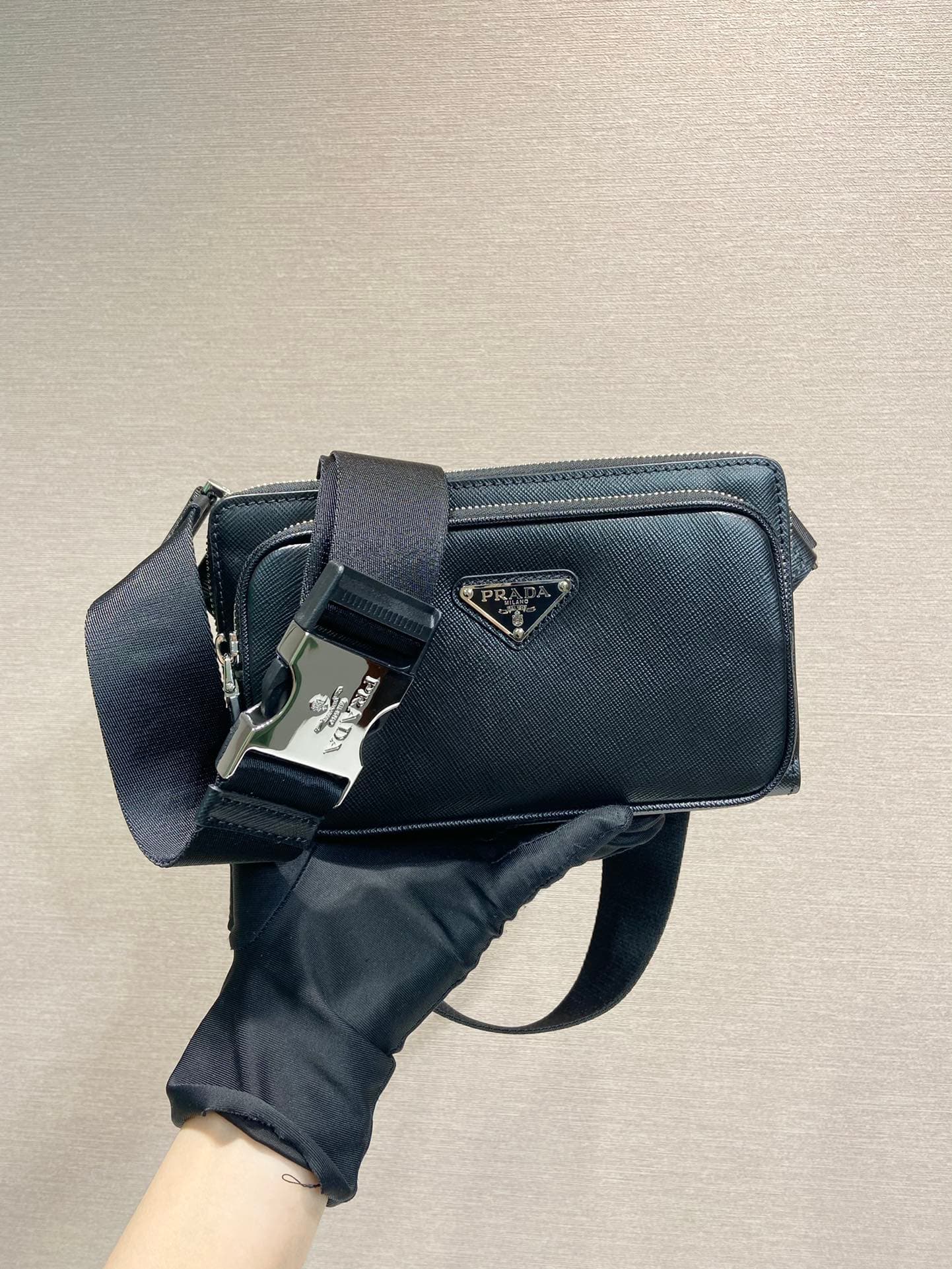 C6993 🎉New waist bag🎉2VH156🎉 — image 1