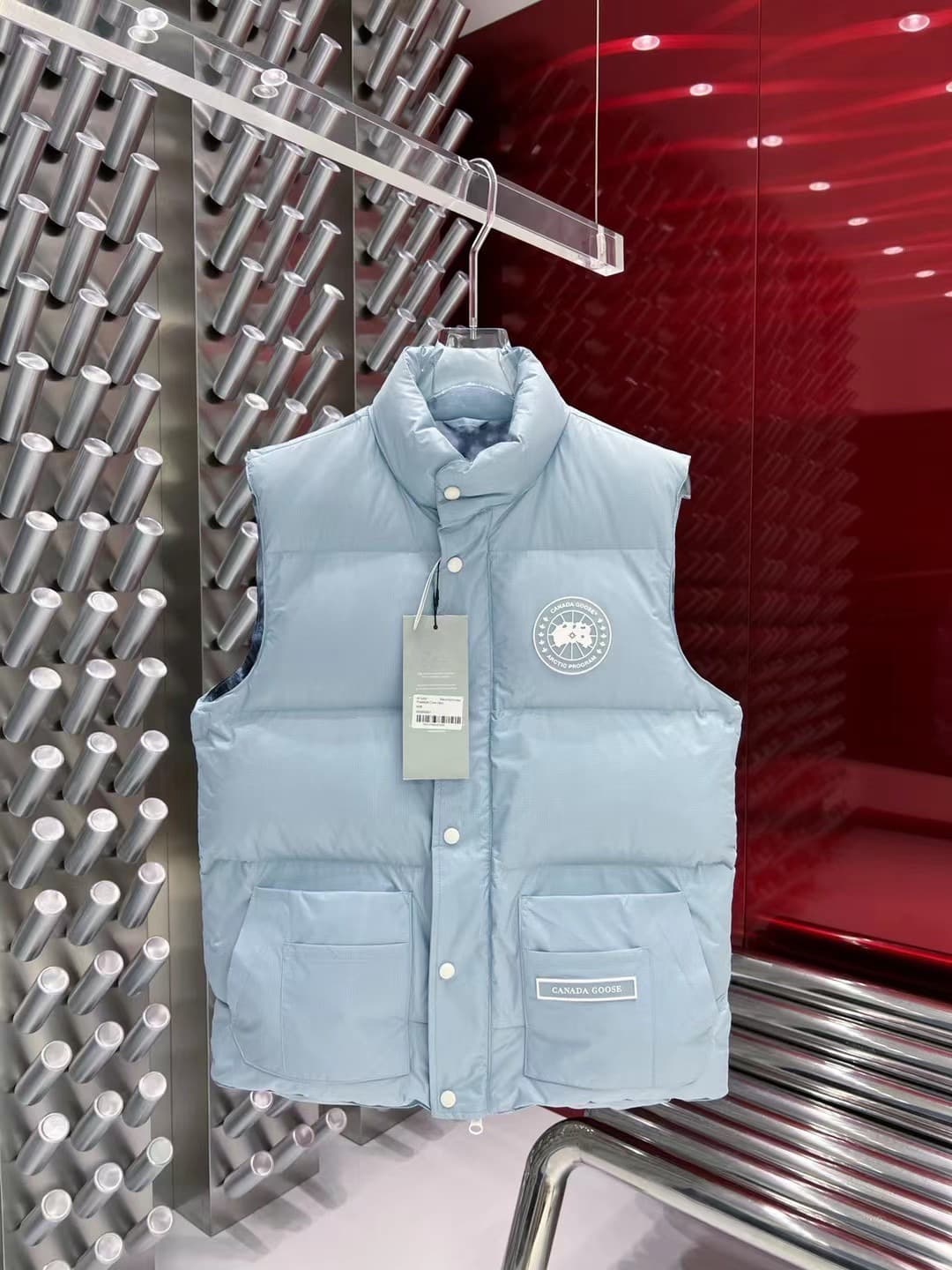 C11075 2025 – New models for autumn and winter 🆕 Down jackets. Original 1 & 1: Custom metal accessories imported directly. Welcome to the store for a comparison. Absolutely high quality. Made with top-tier 90 white duck down – ultra soft, fluffy and full — image 1