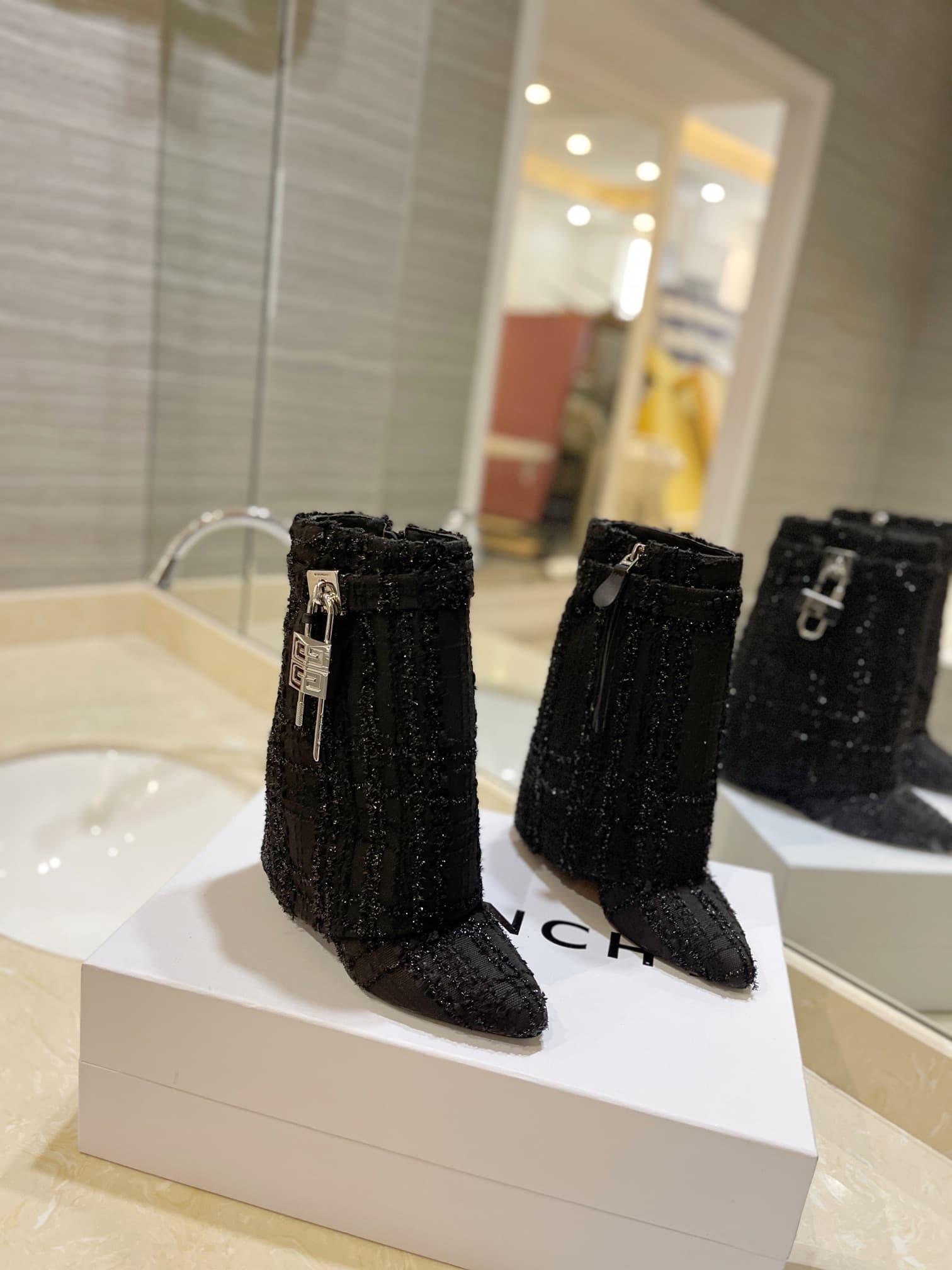 D6544 💰 Authentic version customized for specialty stores — image 1