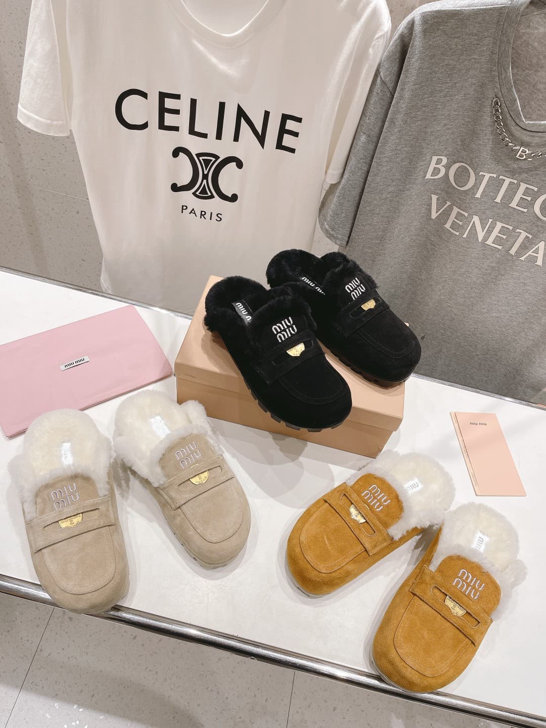 D10529 MiuMiu*MiuMiu family 2026ss autumn/winter Bocken Muler slippers~ — image 1