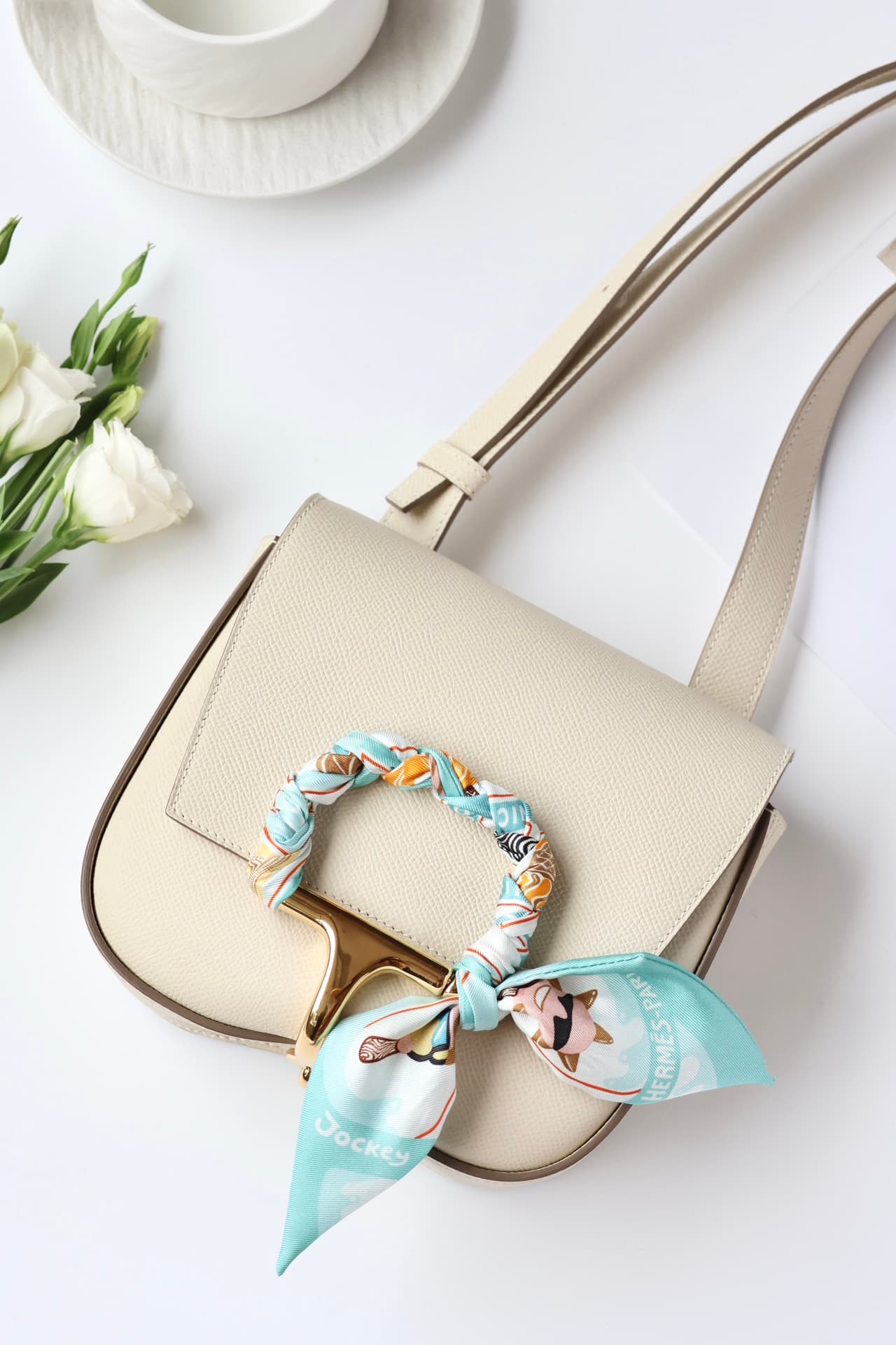 C4852 #mini Della/epsom/ Milk Shake White/Silver Clasp/Meitu# — image 1