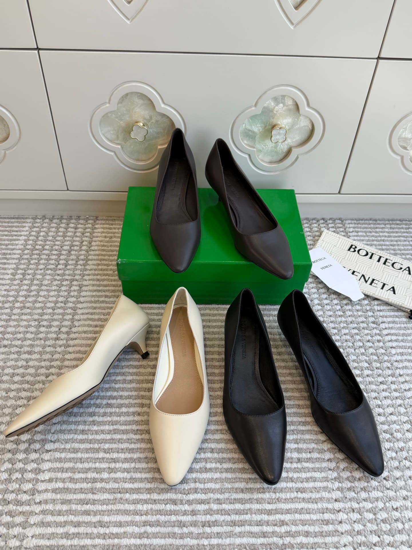 D13774 🤎BV·Cat Slip-on Shoes — image 1