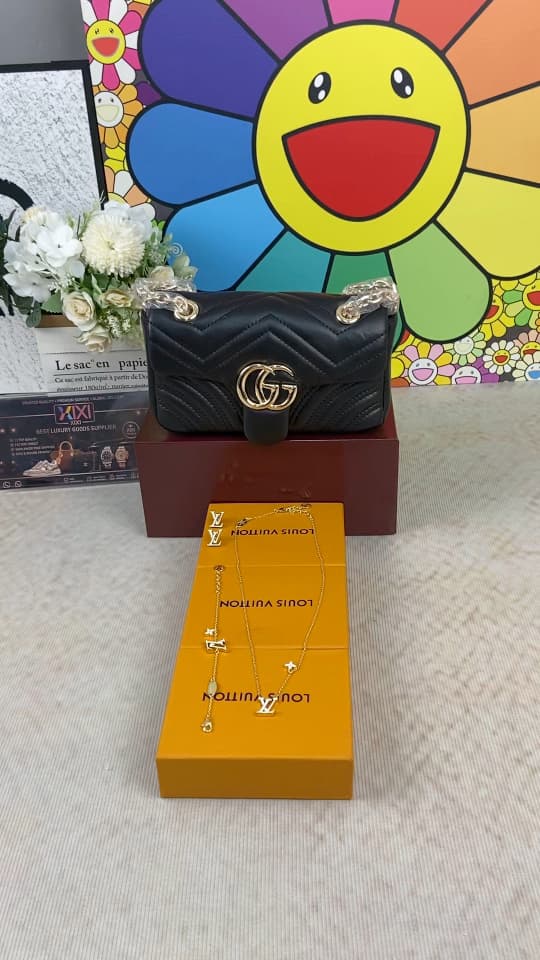 C36224 🎁✈✈Daily delivery of genuine products from the source; if you have any questions about the products, feel free to contact me — image 1