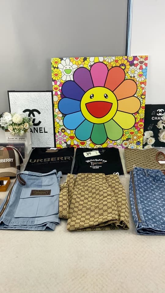 C36220 🎁✈✈Daily delivery of genuine products from actual shooting; if you have any questions about the products, feel free to contact me — image 1