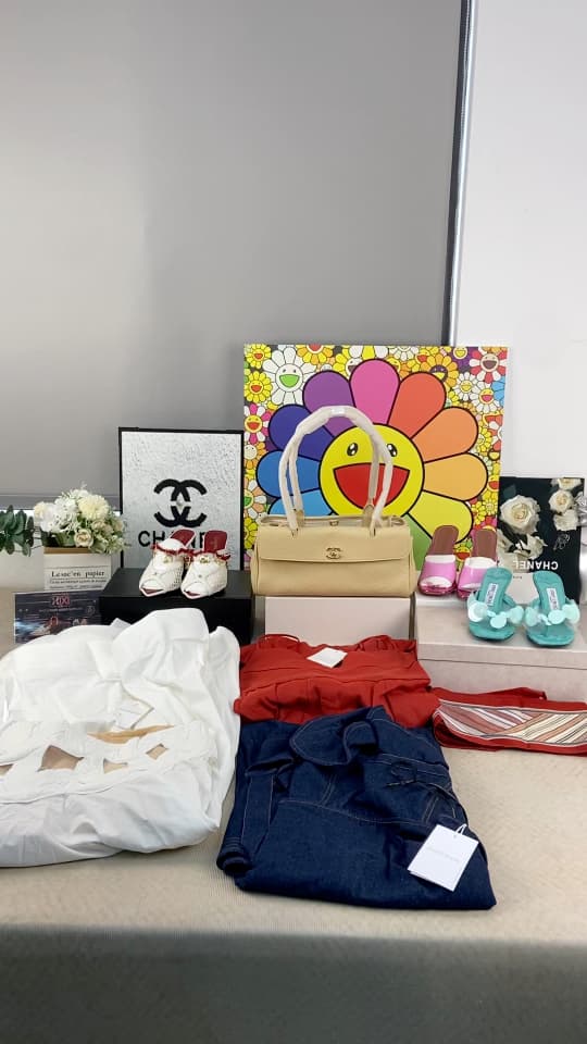 C36215 🎁✈✈Daily delivery of genuine products from actual shooting; if you have any questions about the products, feel free to contact me — image 1
