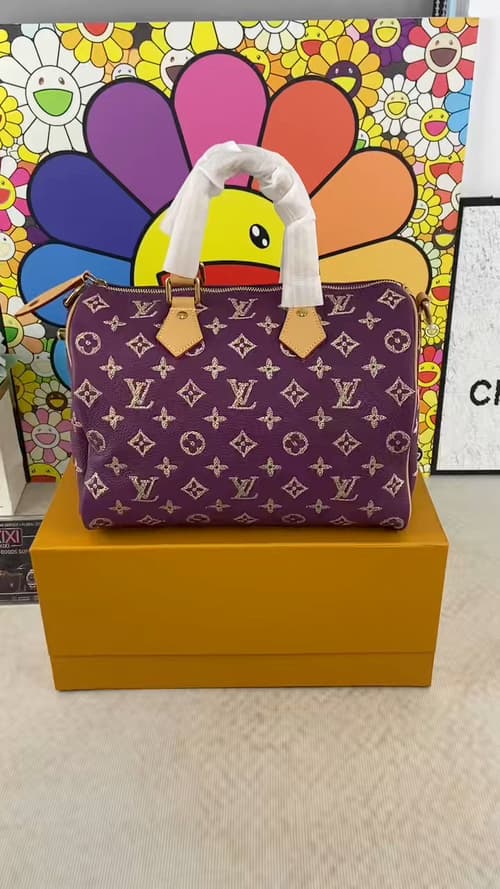 C36189 🎁✈✈Daily delivery of genuine products from the source; if you have any questions about the products, feel free to contact me — image 1
