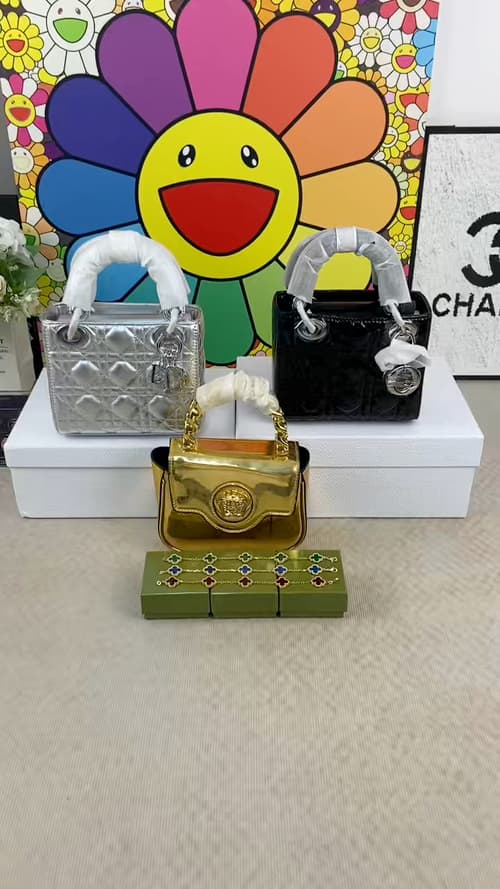 C36185 🎁✈✈Daily delivery of genuine products from the source; if you have any questions about the products, feel free to contact me — image 1